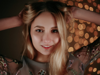 Webcam model AmandaLeen profile picture