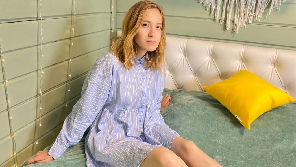 BettySaunders online on GirlsOfJasmin