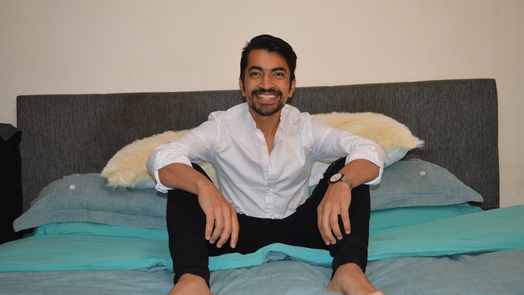 CesarDavid Profile and Statistics on BoysOfJasmin