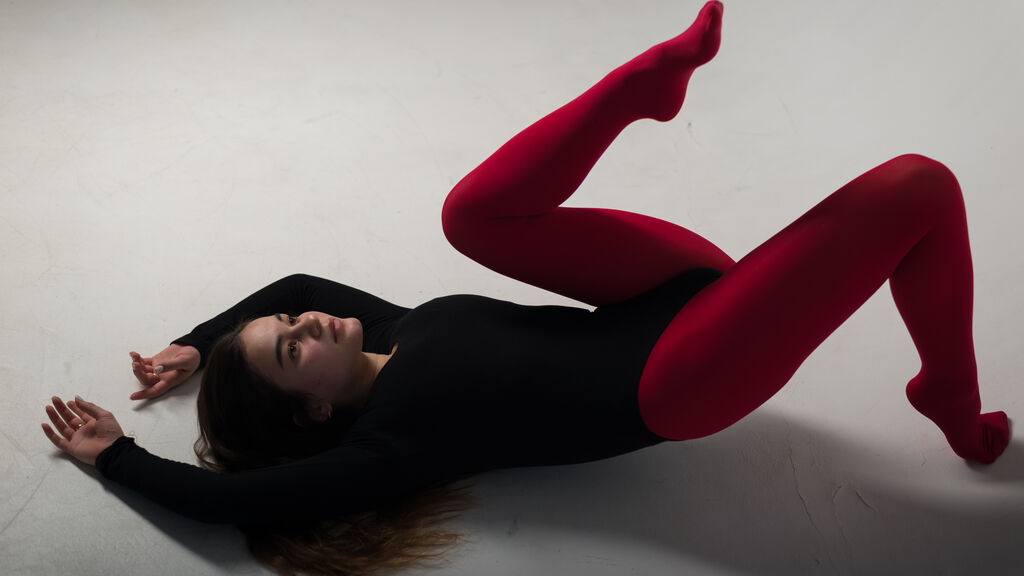 SaraStonly online on GirlsOfJasmin