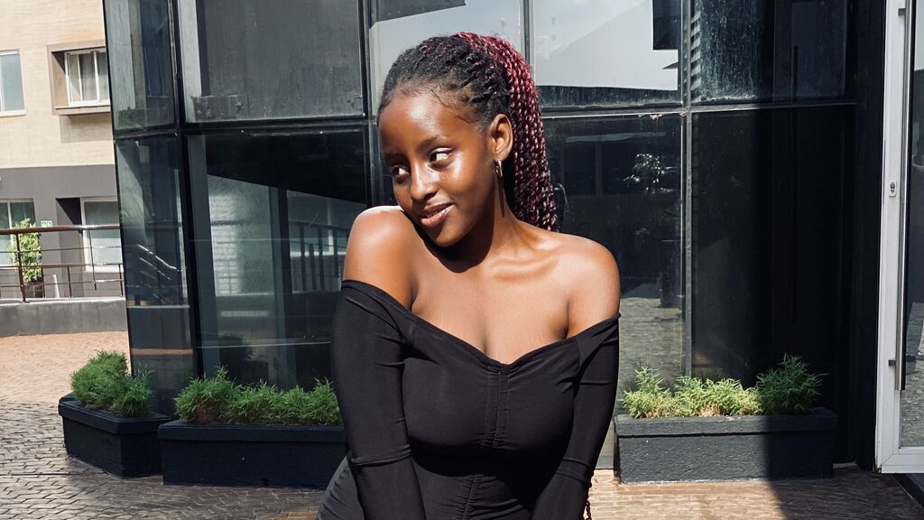 DanieEllah online on GirlsOfJasmin