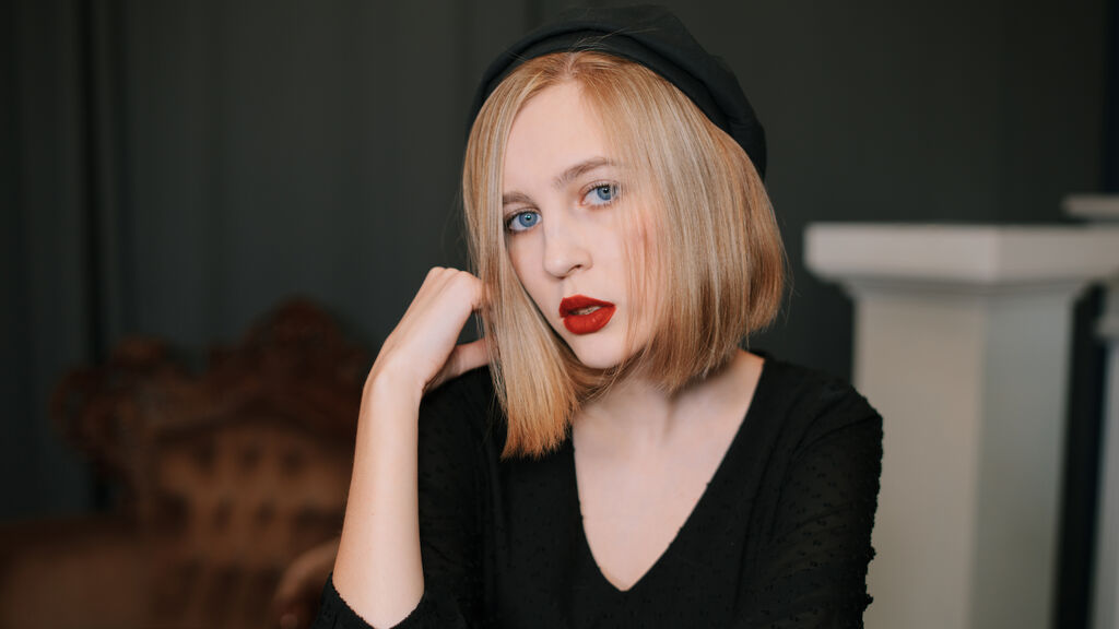 EmilyBarb online on GirlsOfJasmin