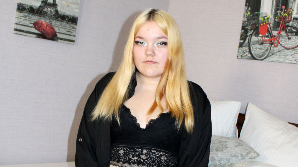 AnnetteKennedy online on GirlsOfJasmin