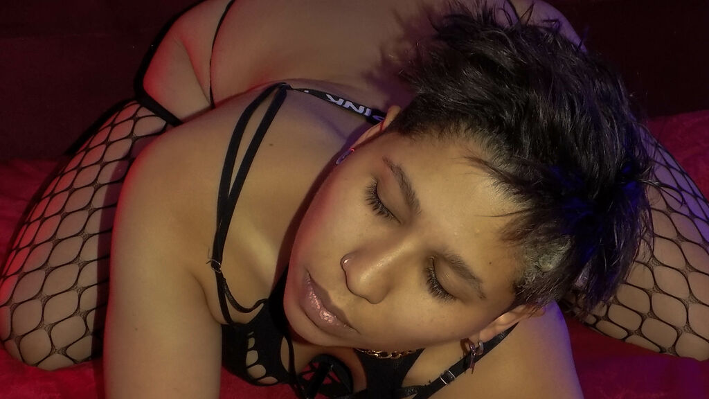  online at GirlsOfJasmin