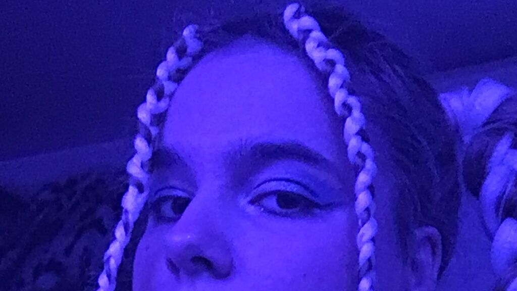 SaraChesterfiel online on GirlsOfJasmin