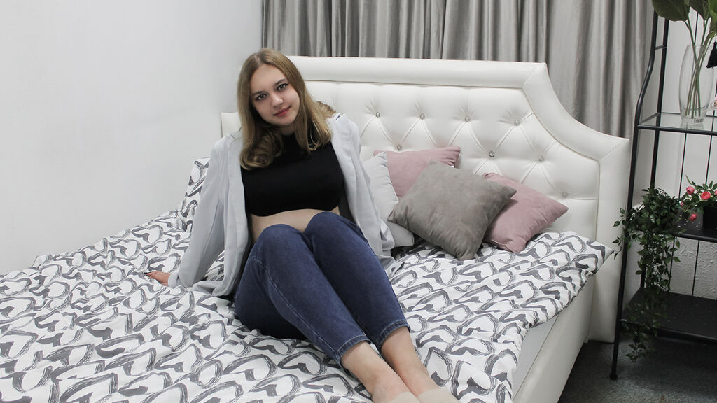 EvaHanson online on GirlsOfJasmin