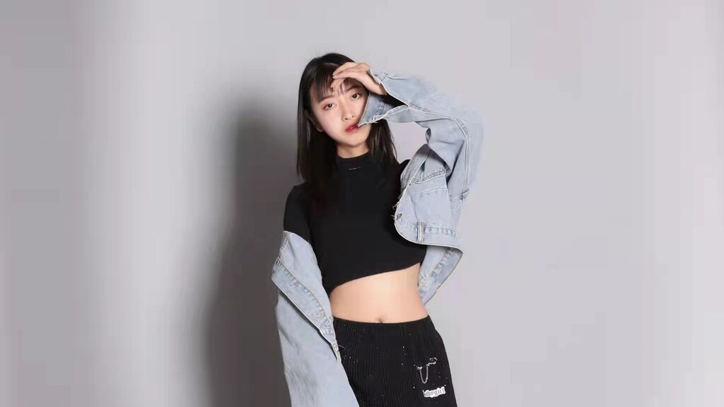 JinhuiSong online on GirlsOfJasmin