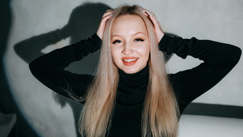 VasilisaLychee online on GirlsOfJasmin