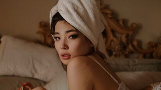 MariaKanam's LiveJasmin show and profile