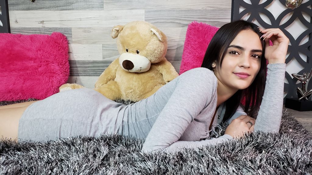  online at GirlsOfJasmin