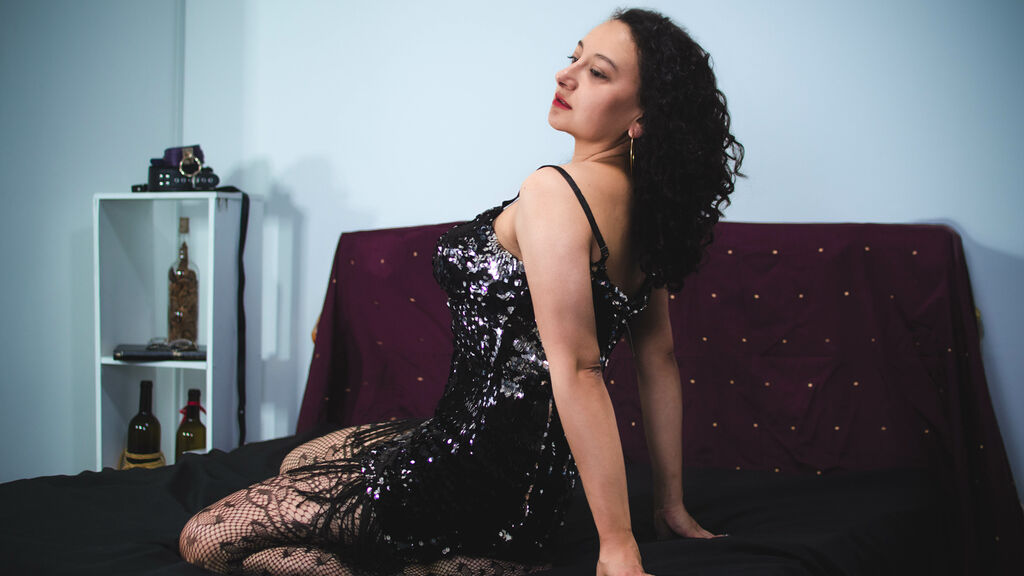  online at GirlsOfJasmin