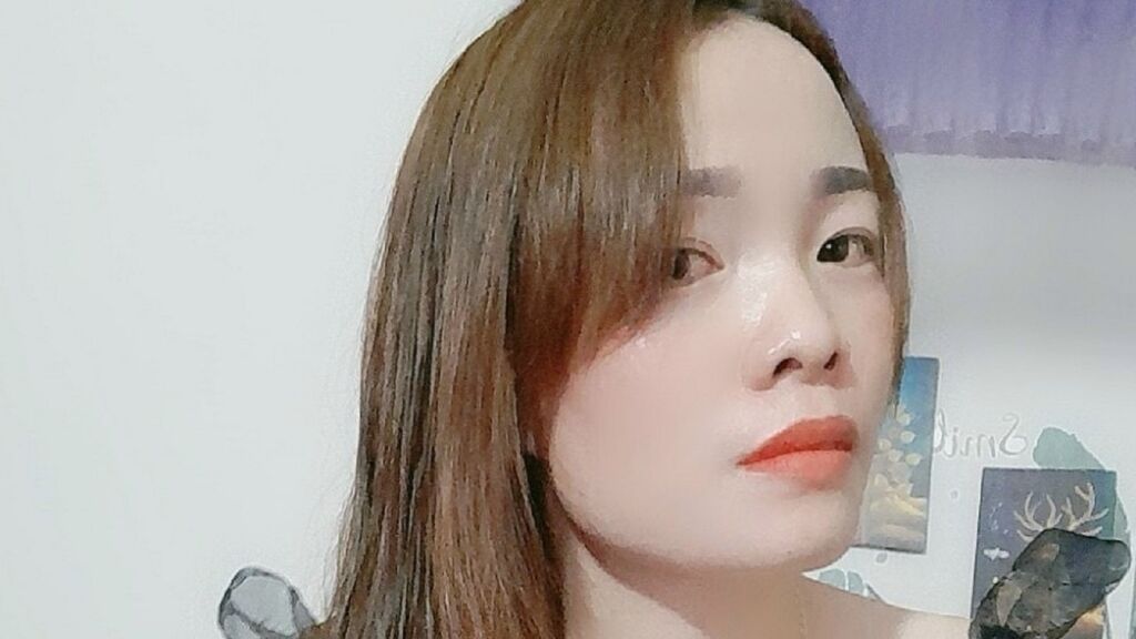  online at GirlsOfJasmin