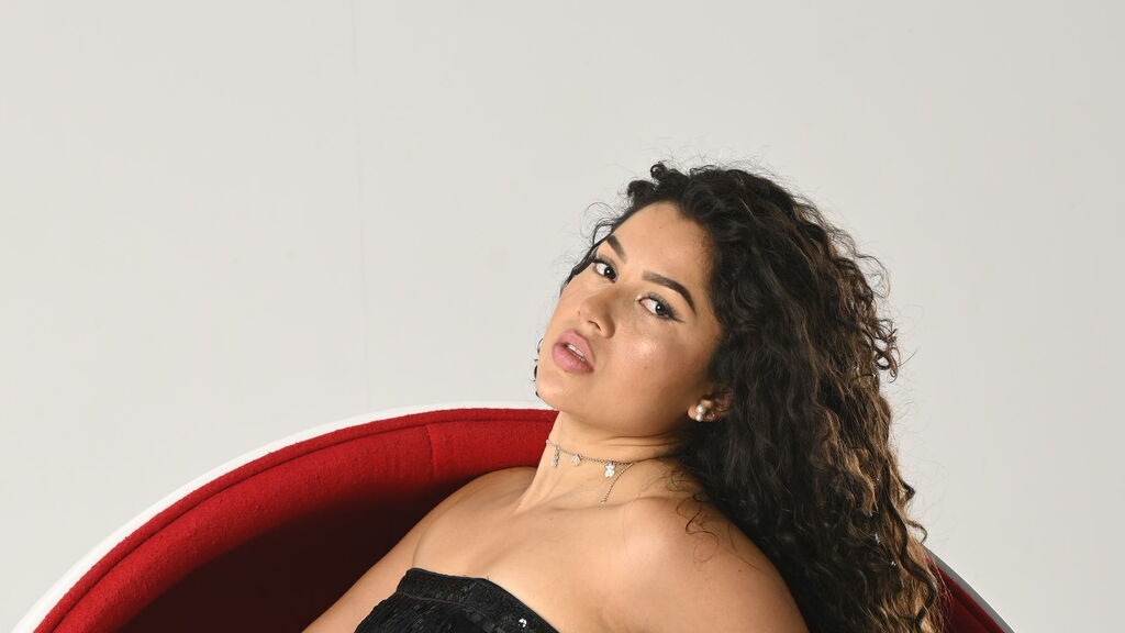  online at GirlsOfJasmin