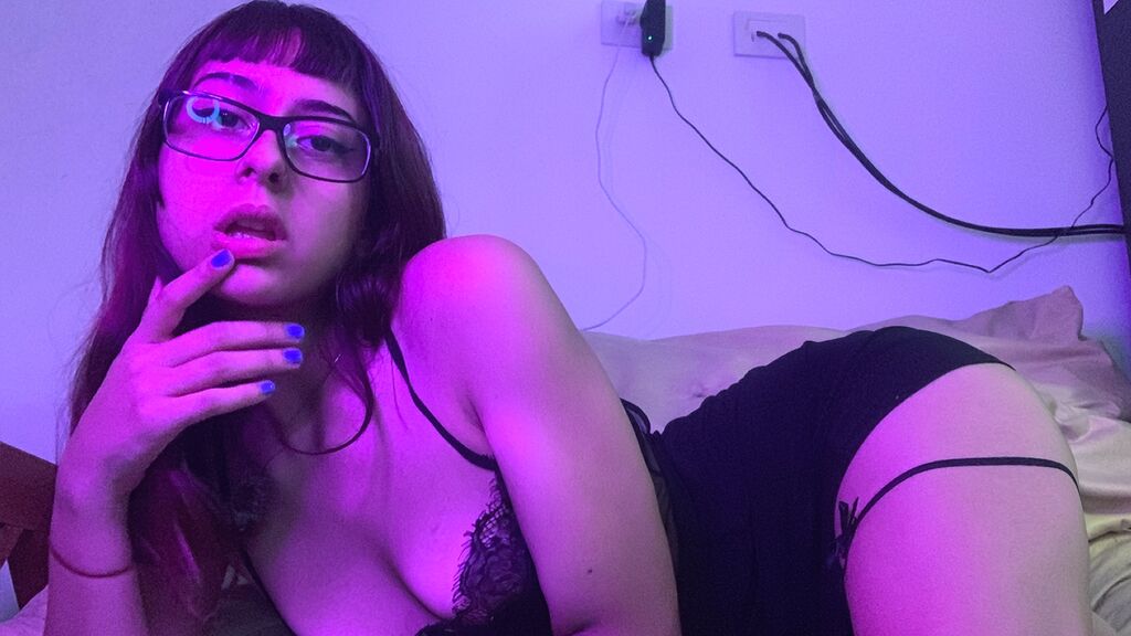  online at GirlsOfJasmin