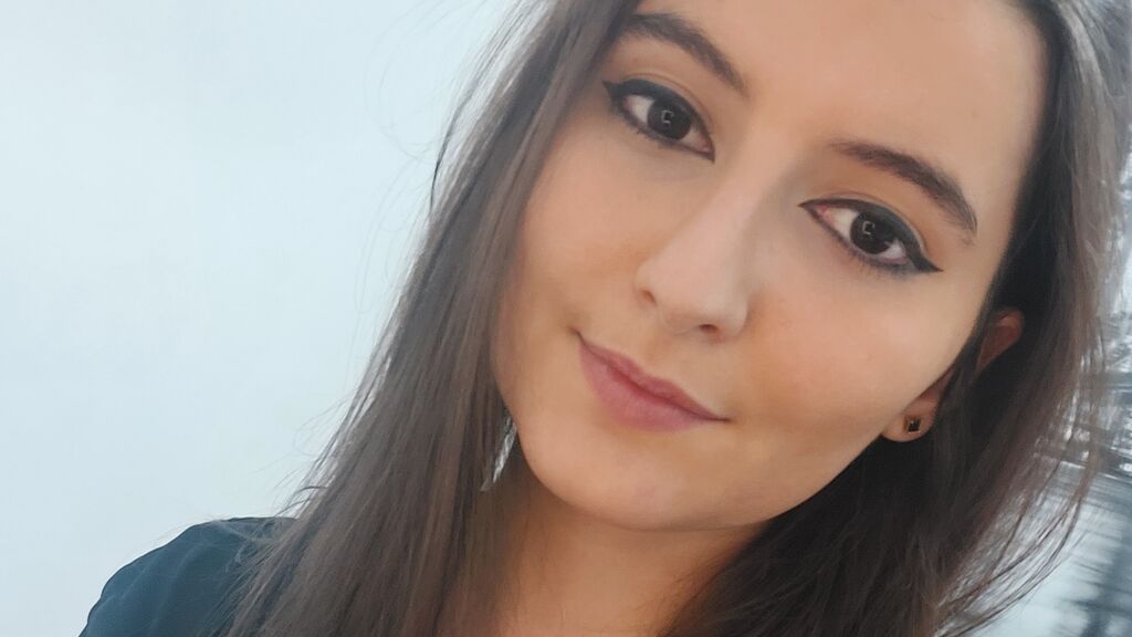 online at GirlsOfJasmin