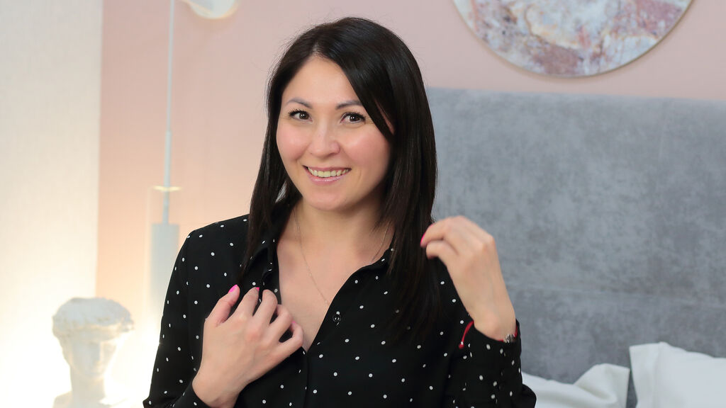 MayaLean online on GirlsOfJasmin