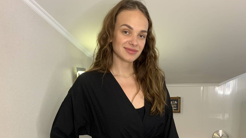 MarcellaCastelli online on GirlsOfJasmin