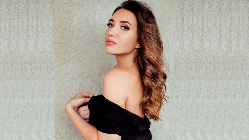  online at GirlsOfJasmin