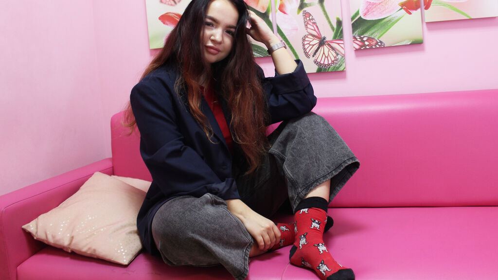 ElizabethBennett online on GirlsOfJasmin