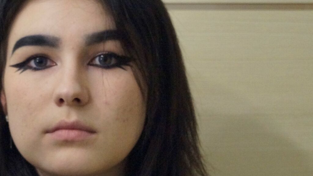 AdelleCross online on GirlsOfJasmin