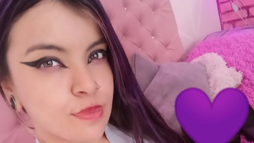  online at GirlsOfJasmin