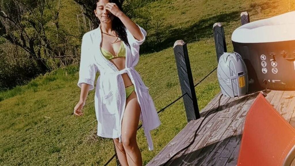  online at GirlsOfJasmin