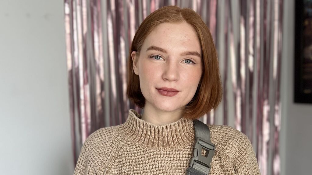 ValentinaVecchiy online on GirlsOfJasmin