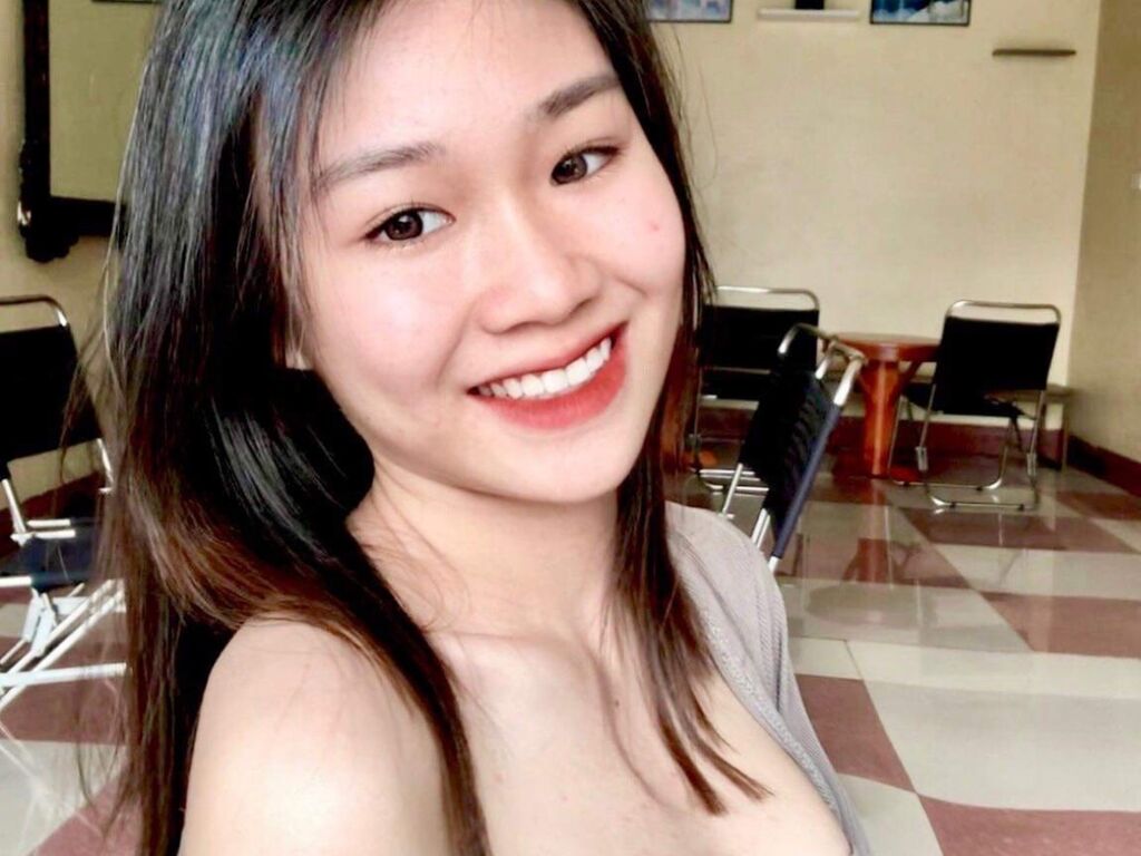 KinaReen internet webcam pussy cam
