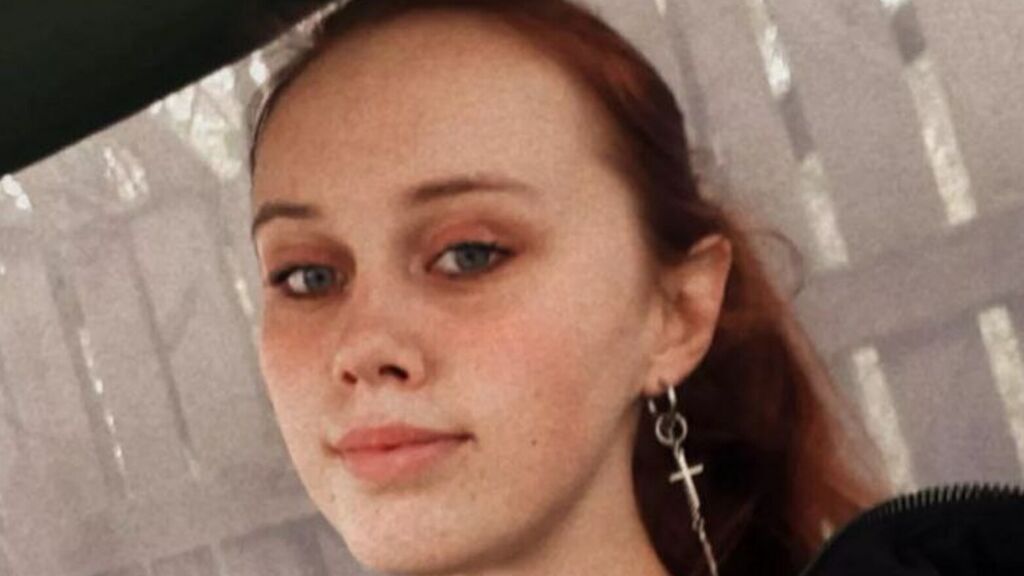  online at GirlsOfJasmin