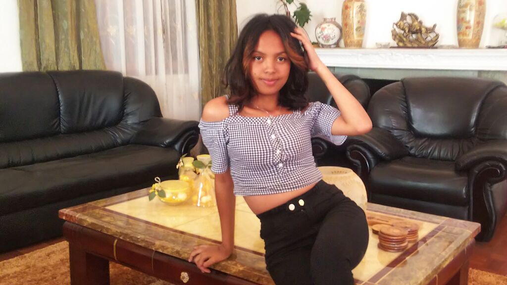  online at GirlsOfJasmin