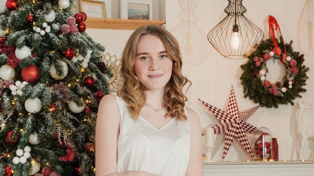  online at GirlsOfJasmin