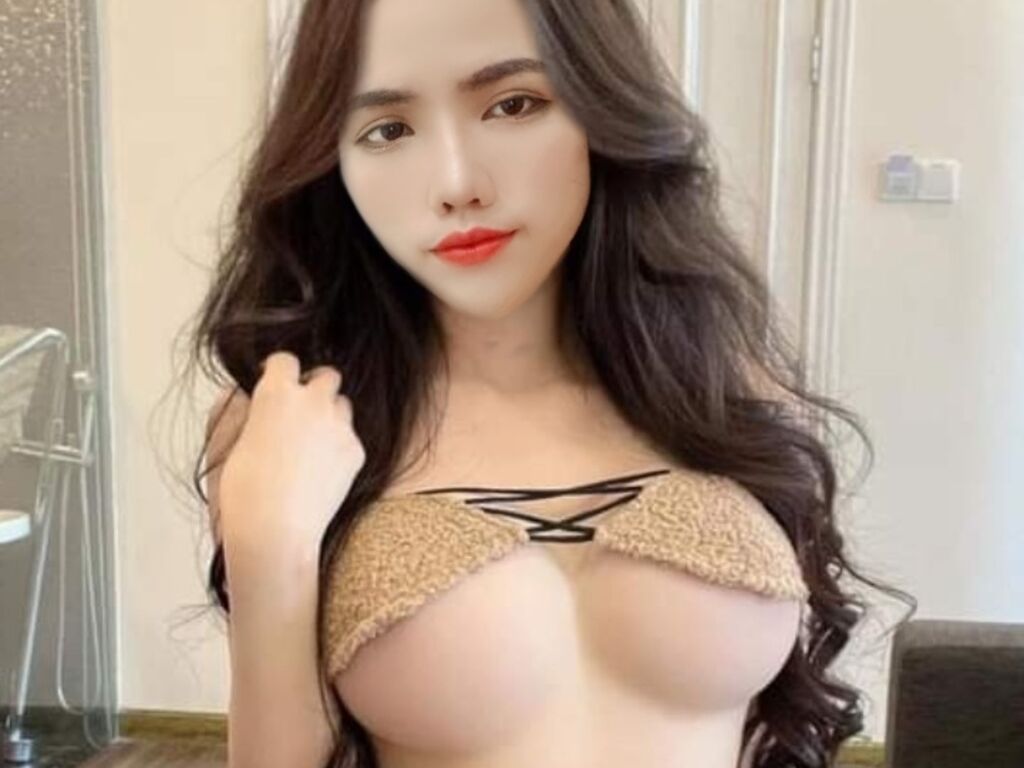 IrinaJones nude webcam site