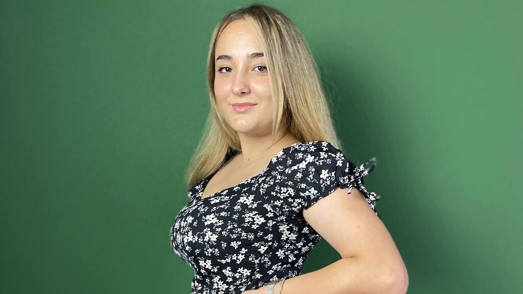 LucreziaManfredi online on GirlsOfJasmin