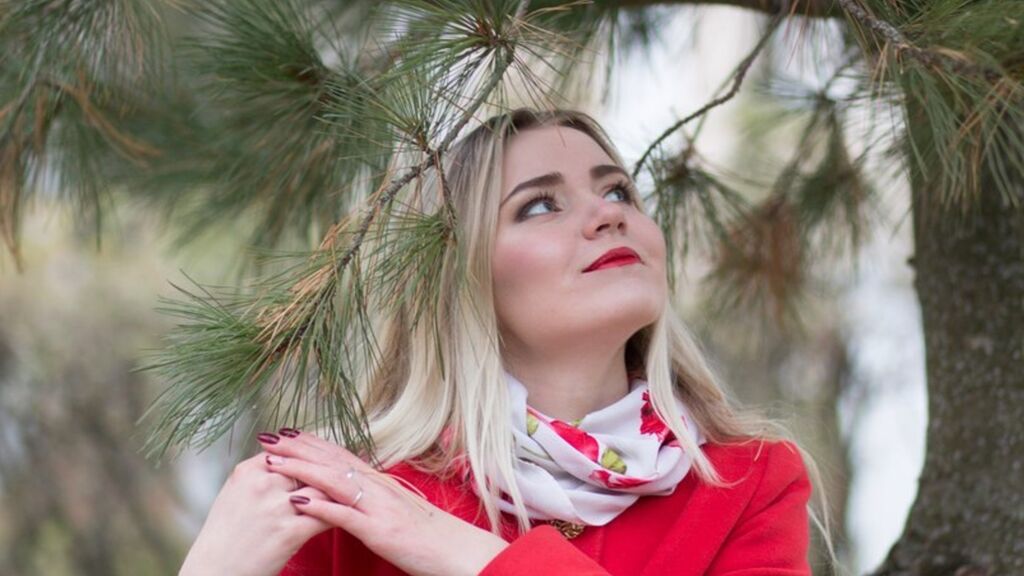 NicoleBurgess online on GirlsOfJasmin