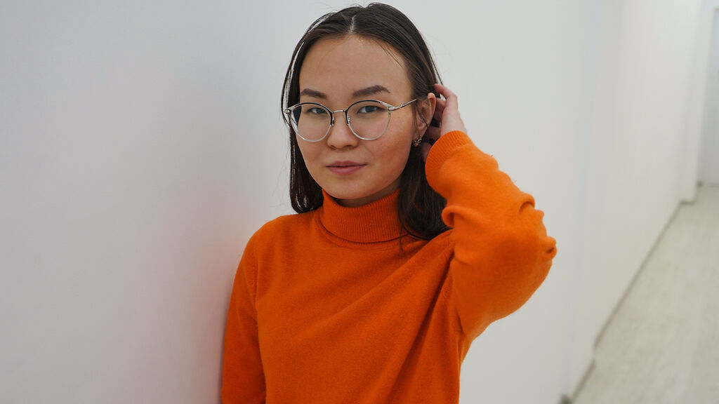 StellaClark online on GirlsOfJasmin