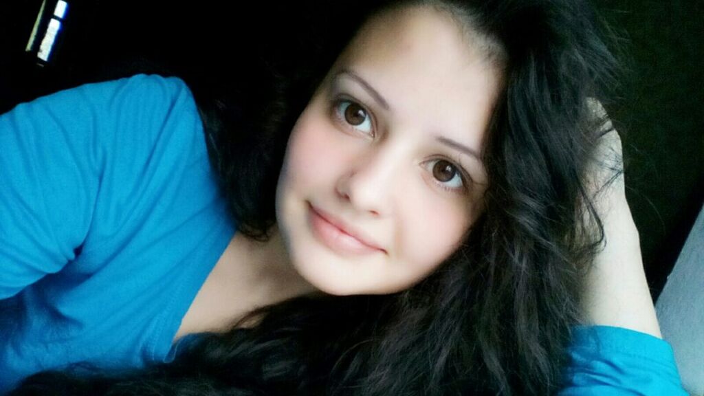  online at GirlsOfJasmin