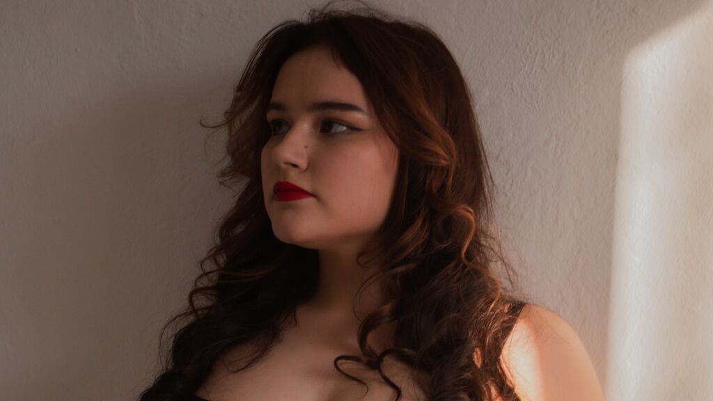  online at GirlsOfJasmin