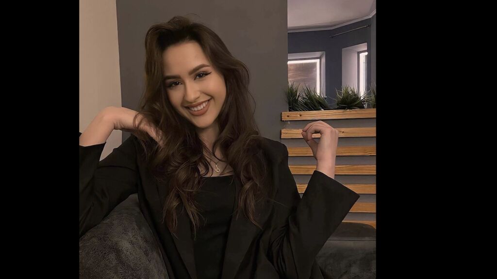 AmberWalton online on GirlsOfJasmin