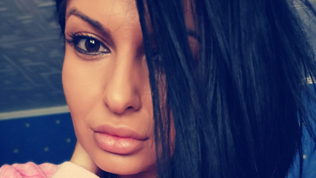 starshiner online on GirlsOfJasmin