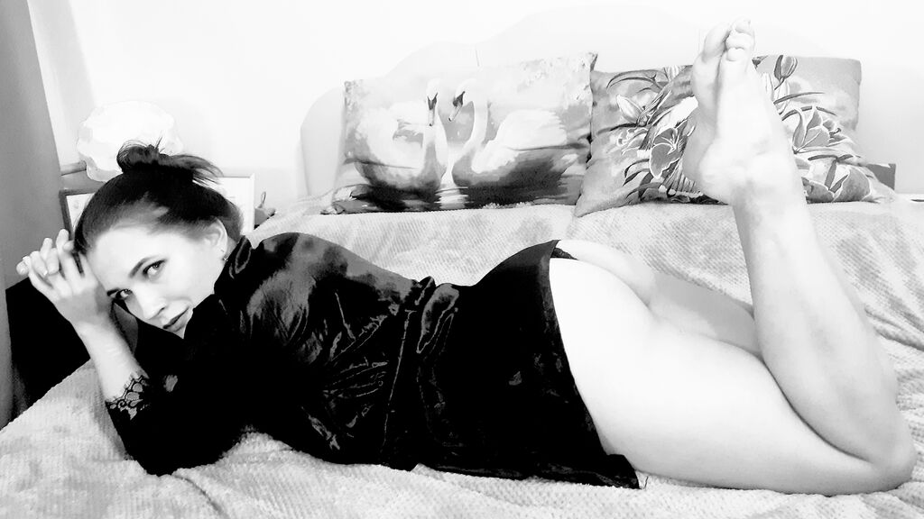  online at GirlsOfJasmin