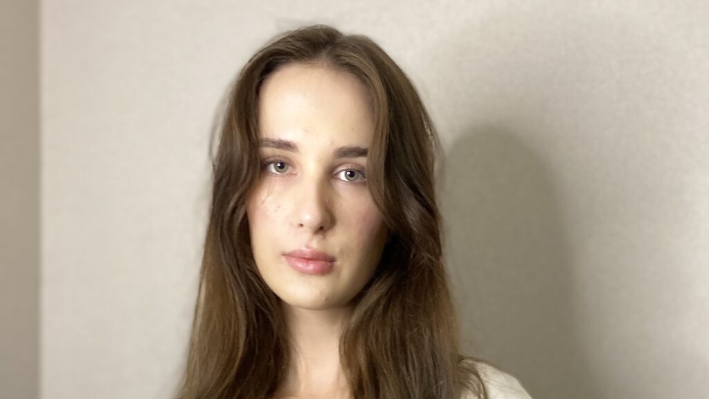 GilanaChester online on GirlsOfJasmin