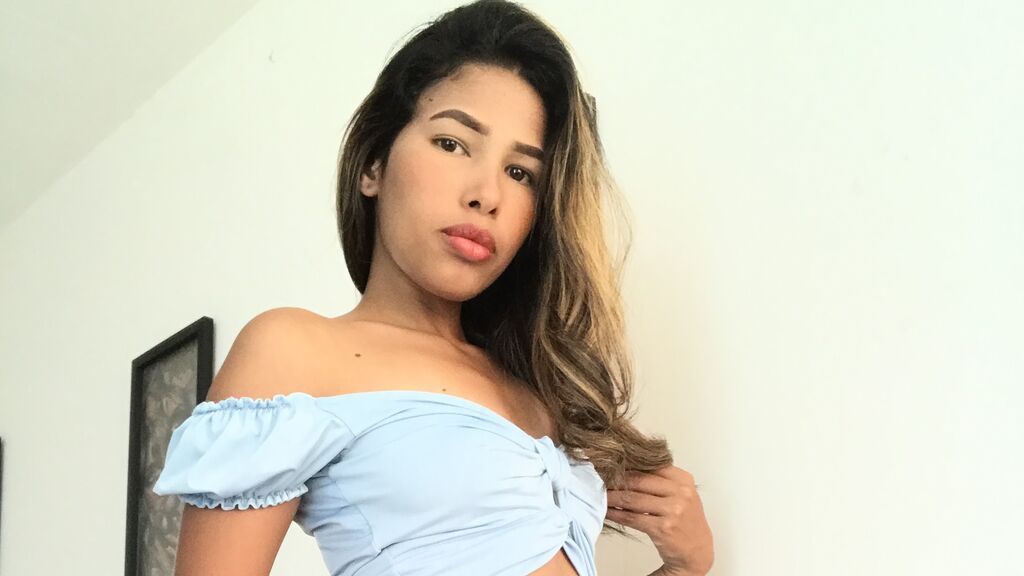 ZaraGarcias online on GirlsOfJasmin