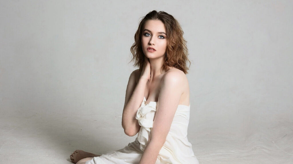 KasandraPitzer online on GirlsOfJasmin