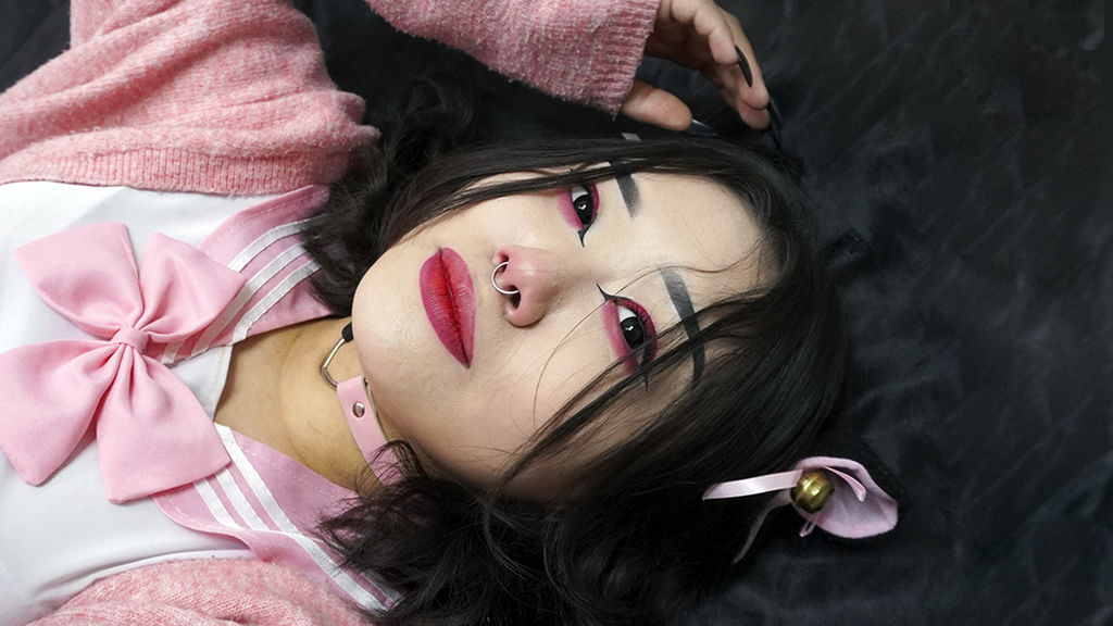 LottieHattori online on GirlsOfJasmin