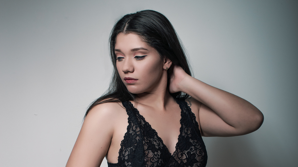  online at GirlsOfJasmin