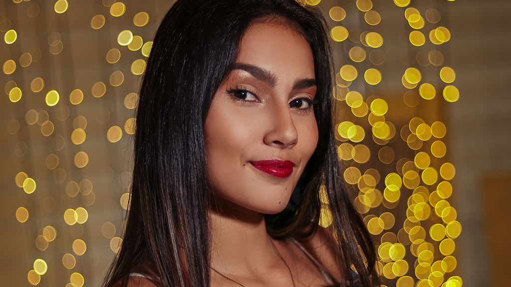  online at GirlsOfJasmin