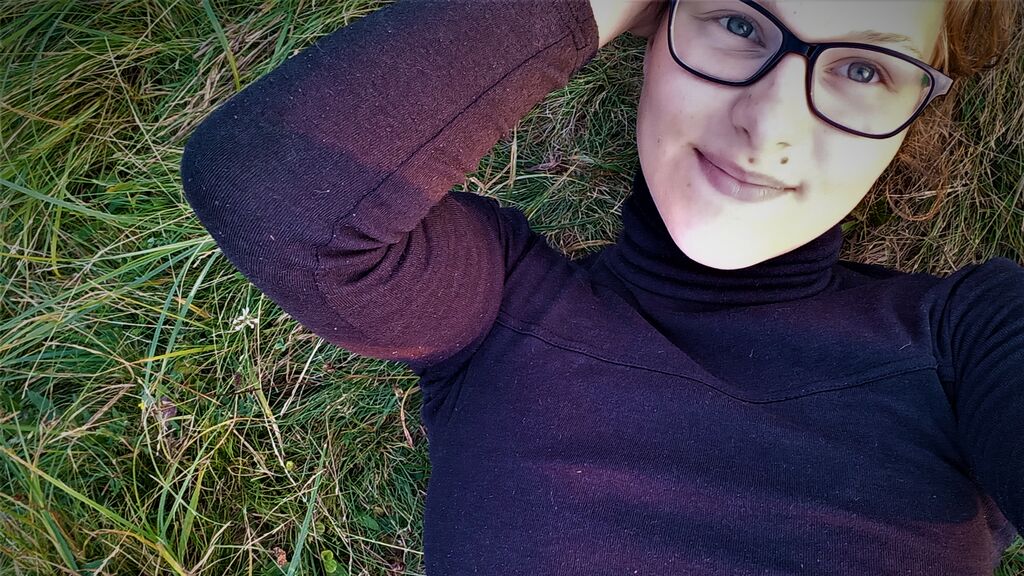 AnnaLavrinenko online on GirlsOfJasmin