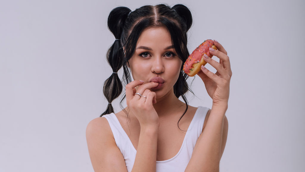 MashaSmith online on GirlsOfJasmin