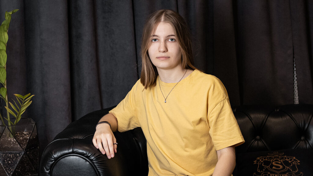 KateBrevers online on GirlsOfJasmin