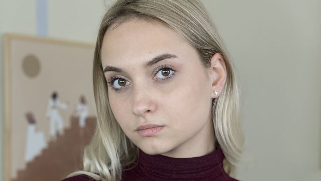 LeonaColombo online on GirlsOfJasmin